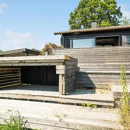 Feriehus 5 Bedroom Amazing In Kalundborg