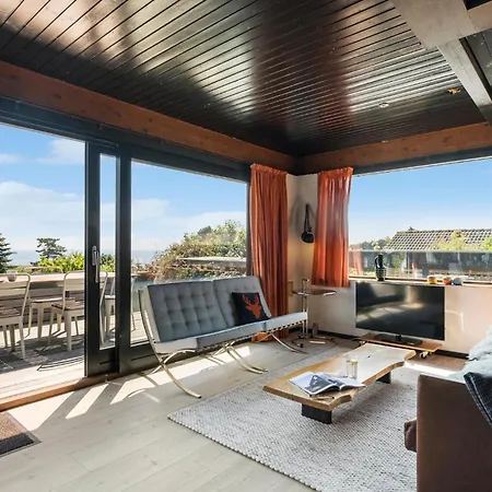 5 Bedroom Amazing In * Kalundborg